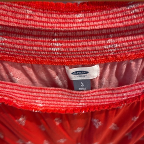 Old Navy Red Smocked Blouse 3/4 Sleeve - Picture 2 of 2
